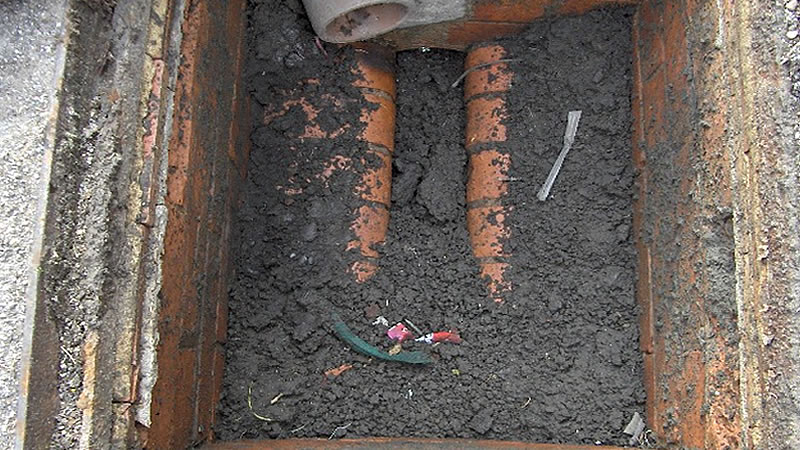 Manhole blocked